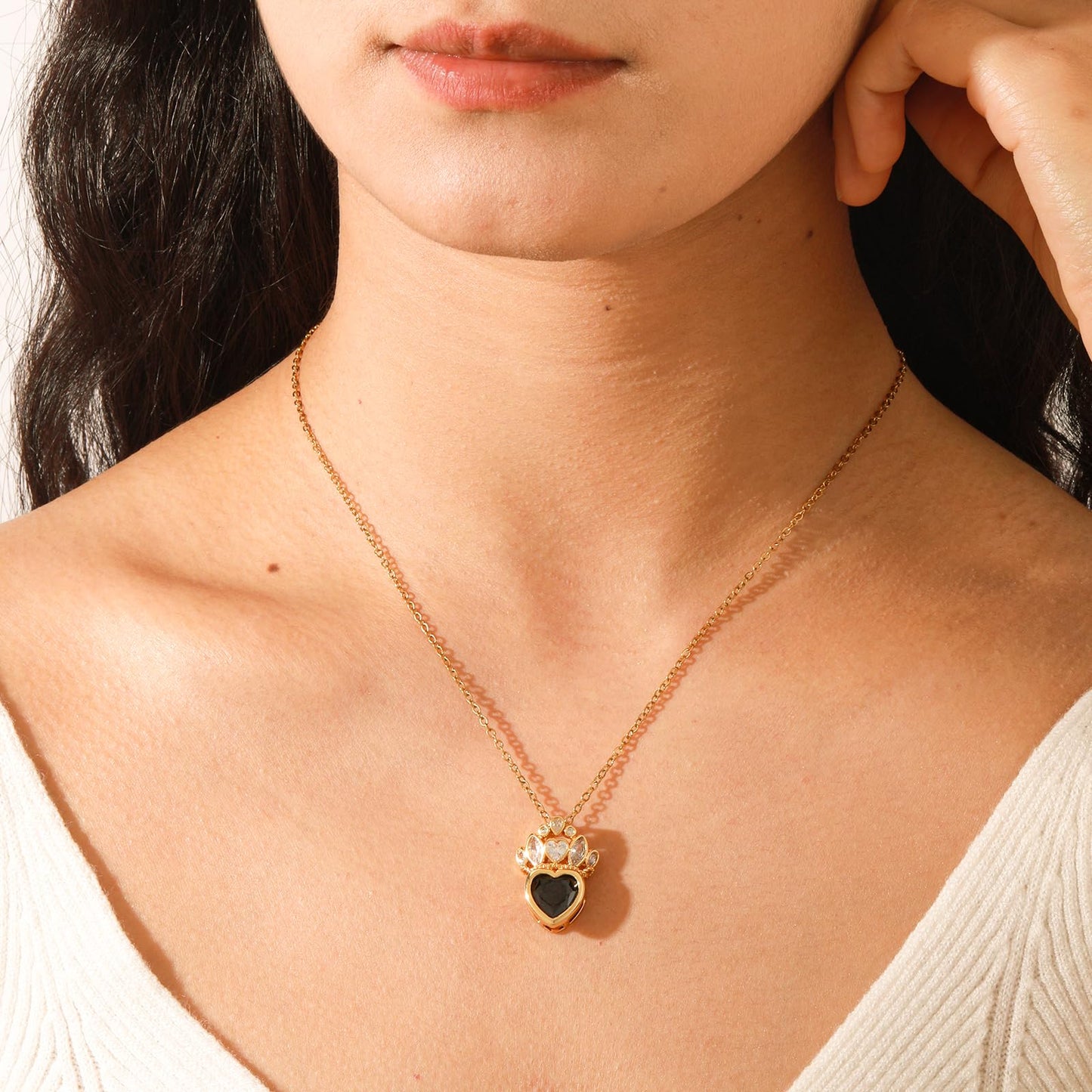 crataly Black Crown Heart Necklace for Women-Gold Plated Princess Necklace For Valentine's Day Mother's Day Christmas Birthday Gifts