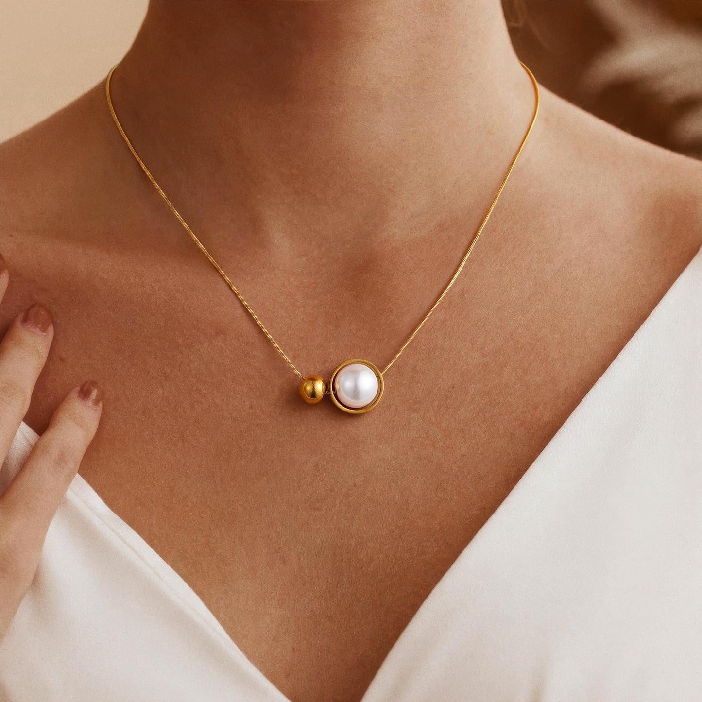 Rcidan Minimalist Pearl Pendant Necklace for Women, 14K Gold Plated Chain with Single Pearl & Bead Accent, Dainty Everyday Jewelry Gift