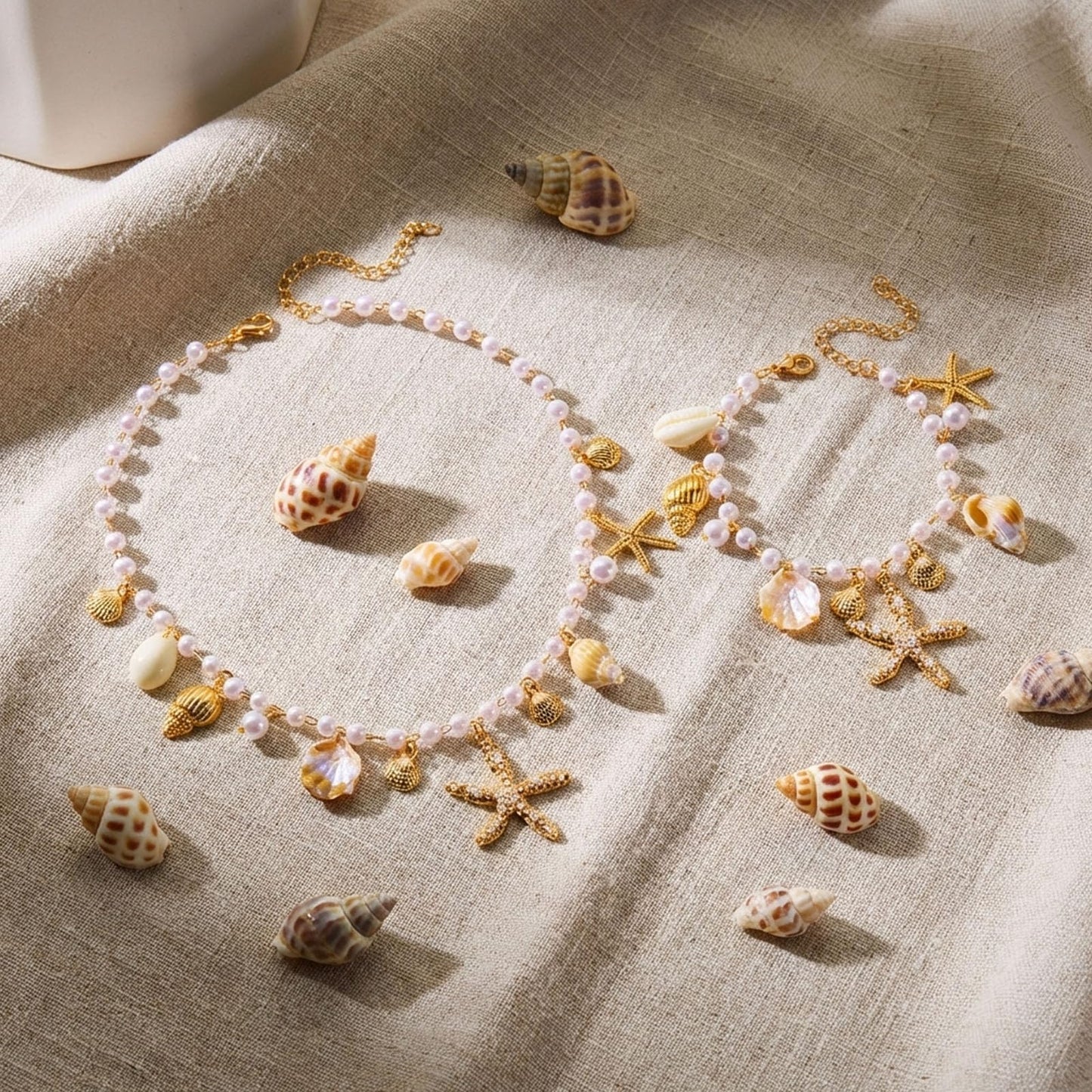 Gold Starfish Shell Necklace for Women Boho Layered Seashell Conch Shell Pearl Pendant Necklaces Set Bohemain Starfish Beach Necklaces Stack Beachy Summer Jewelry Outfits Accessories