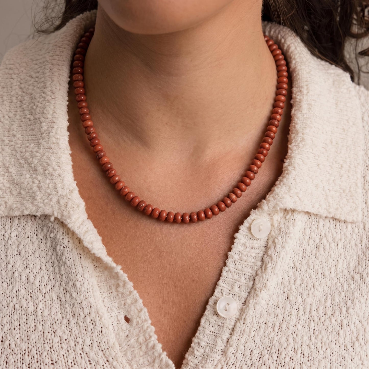 CONRAN KREMIX Brick Red Stone Beaded Necklace for Women,Natural Stone Bead Choker Necklaces Boho Summer Beach Necklace Gemstone Jewelry Gift for Women