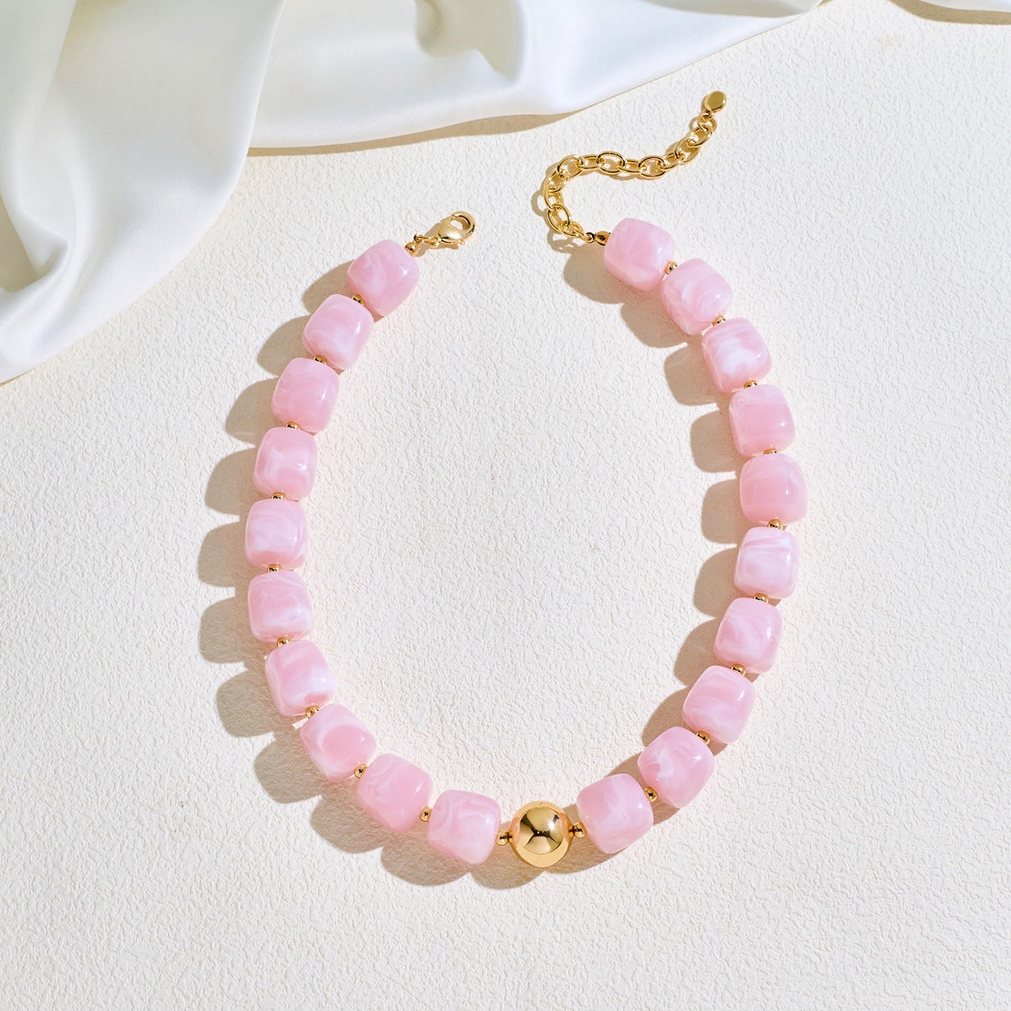 WOWORAMA Pink Chunky Beaded Necklaces for Women Cute Pink Square Acrylic Beads Necklace Trendy Statement Chunky Choker Necklaces Boho Summer Jewelry