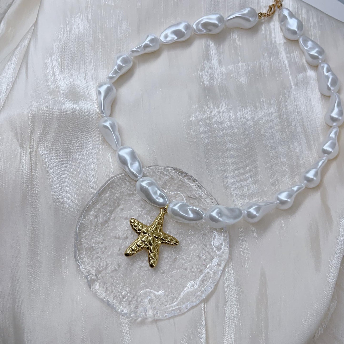 Starfish Pearl Necklace for Women Baroque Pearl Starfish Necklace Bubble Star Statement Necklaces Adjustable Baroque Star Necklaces Summer Fashion Jewelry Accessories (starfish)