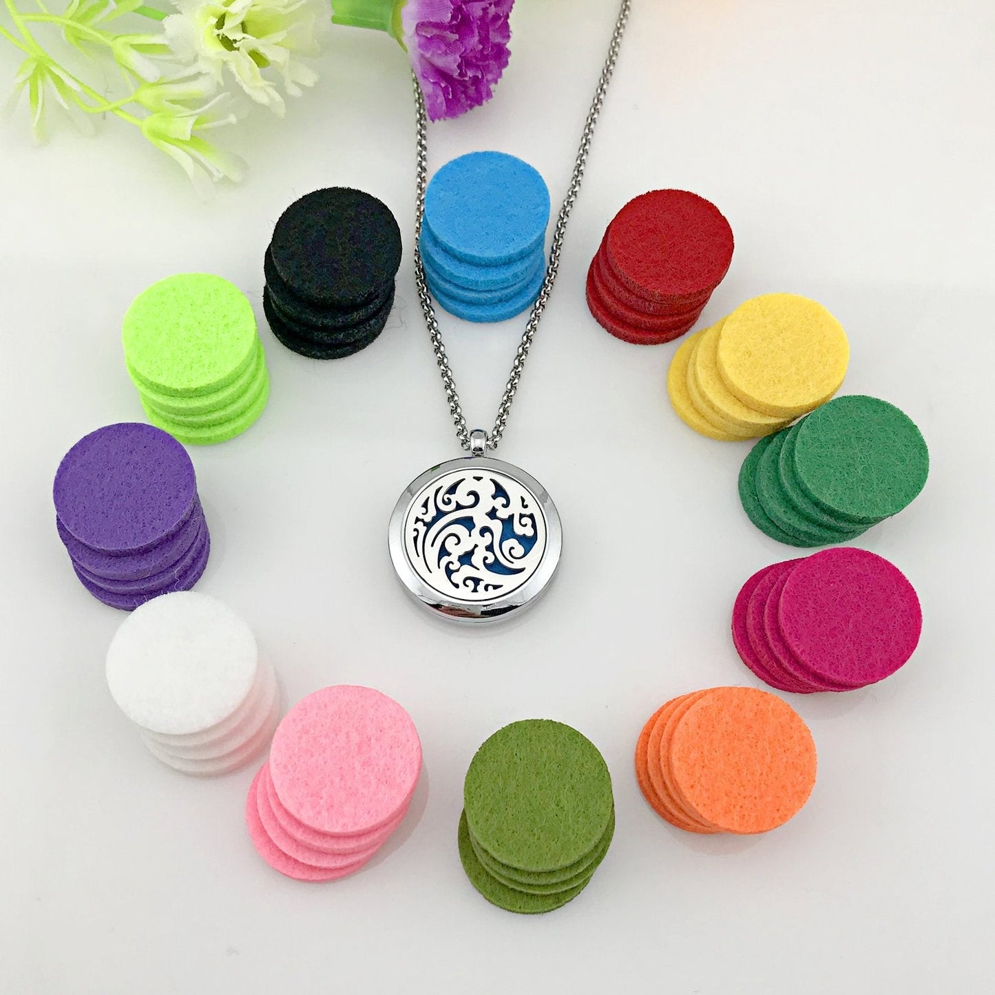 Essential Oil Necklace Diffuser Family Tree of Life Necklace Pendant Aromatherapy Locket Gifts (Sunflower)