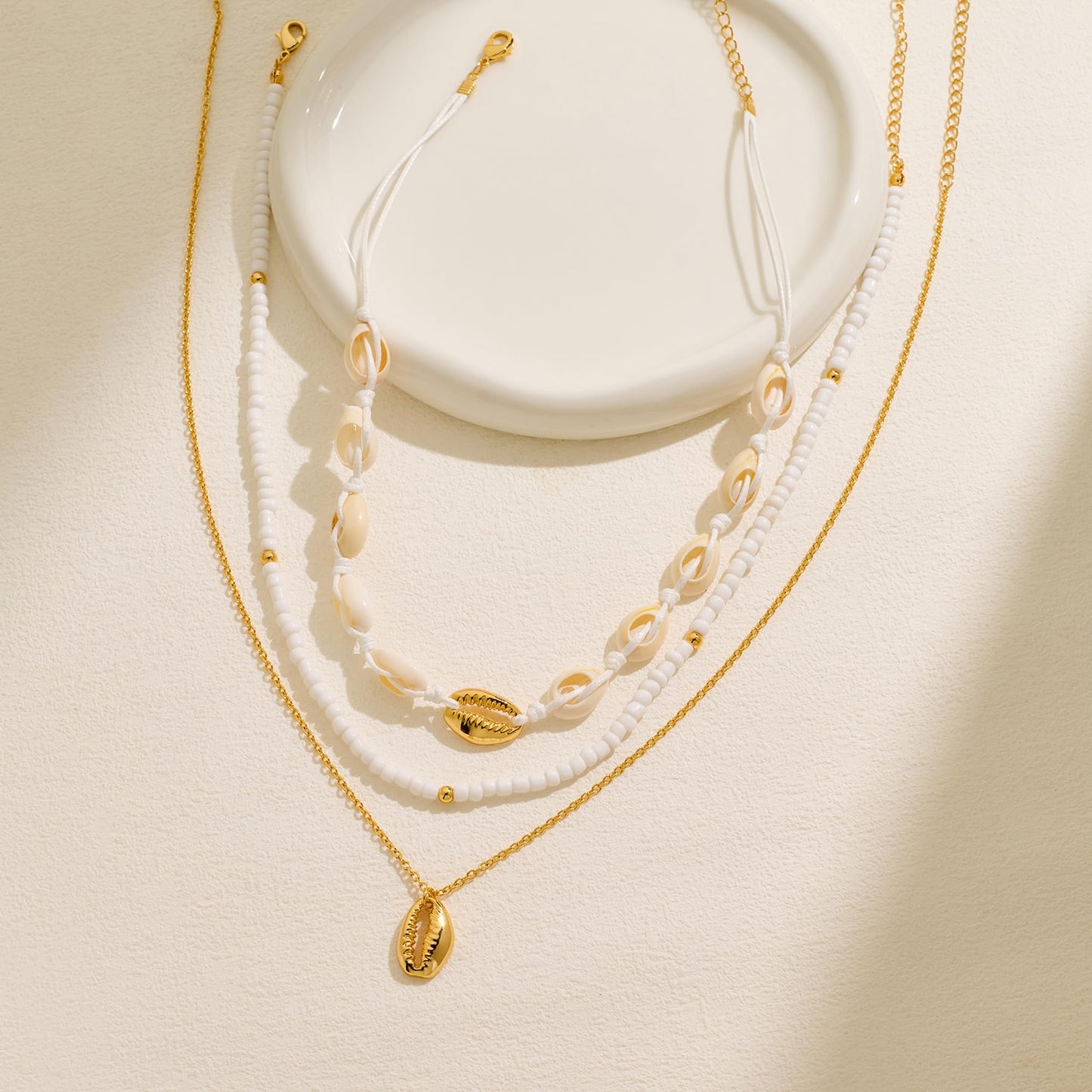 ENSKEFEN Sea Shell Necklaces for Women Three-layer Beach Boho White Shell Beaded Necklace Gold Necklace Summer Fashion Ocean Jewelry