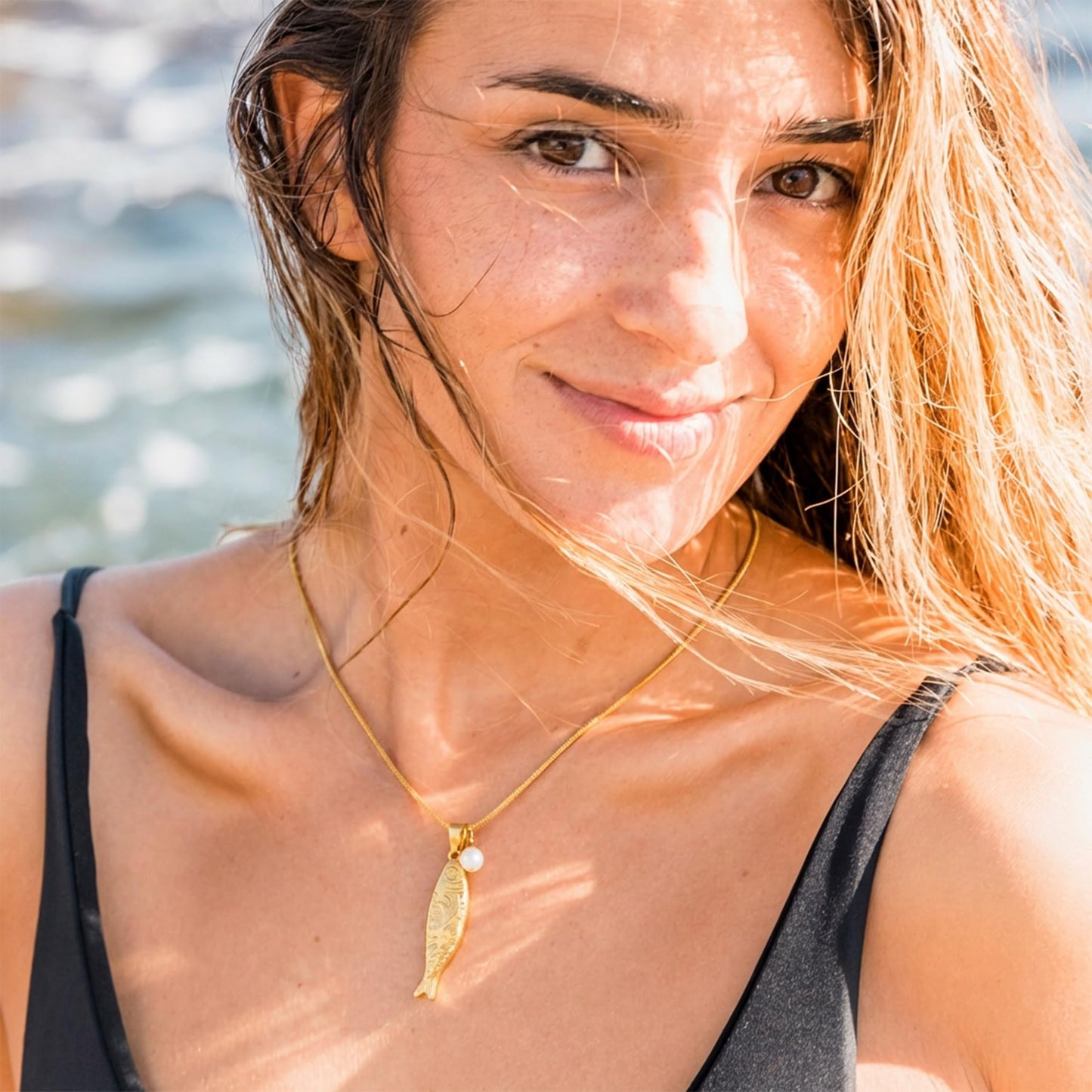 GLUBU 14K Gold Plated Fish Necklace for Women Ocean Inspired Beach Necklace Summer Pearl Necklaces Elegant Jewelry Gift