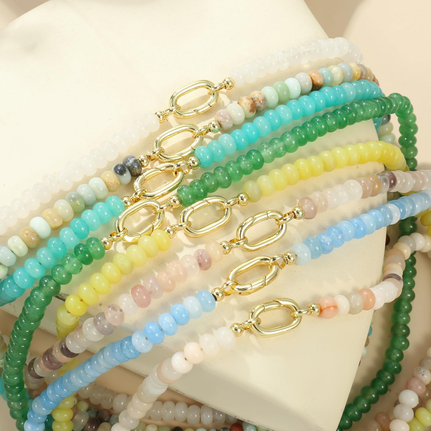 CONRAN KREMIX Clear White Stone Beaded Necklace for Women,Natural Stone Bead Choker Necklaces Boho Summer Beach Necklace Gemstone Jewelry Gift for Women