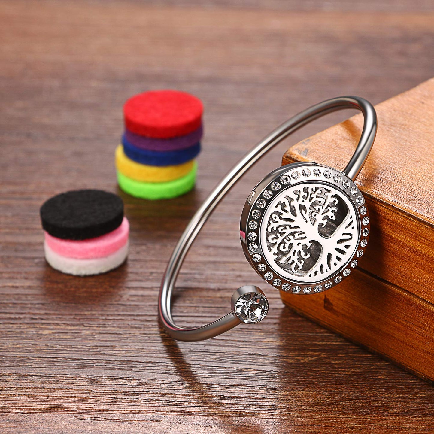 Cupimatch Adjustable Tree of Life Essential Oil Diffuser Bracelet, Stainless Steel CZ Aromatherapy Locket Bangle 8 Color Pads Jewelry Set for Women Gifts (Tree) for Mothers Day