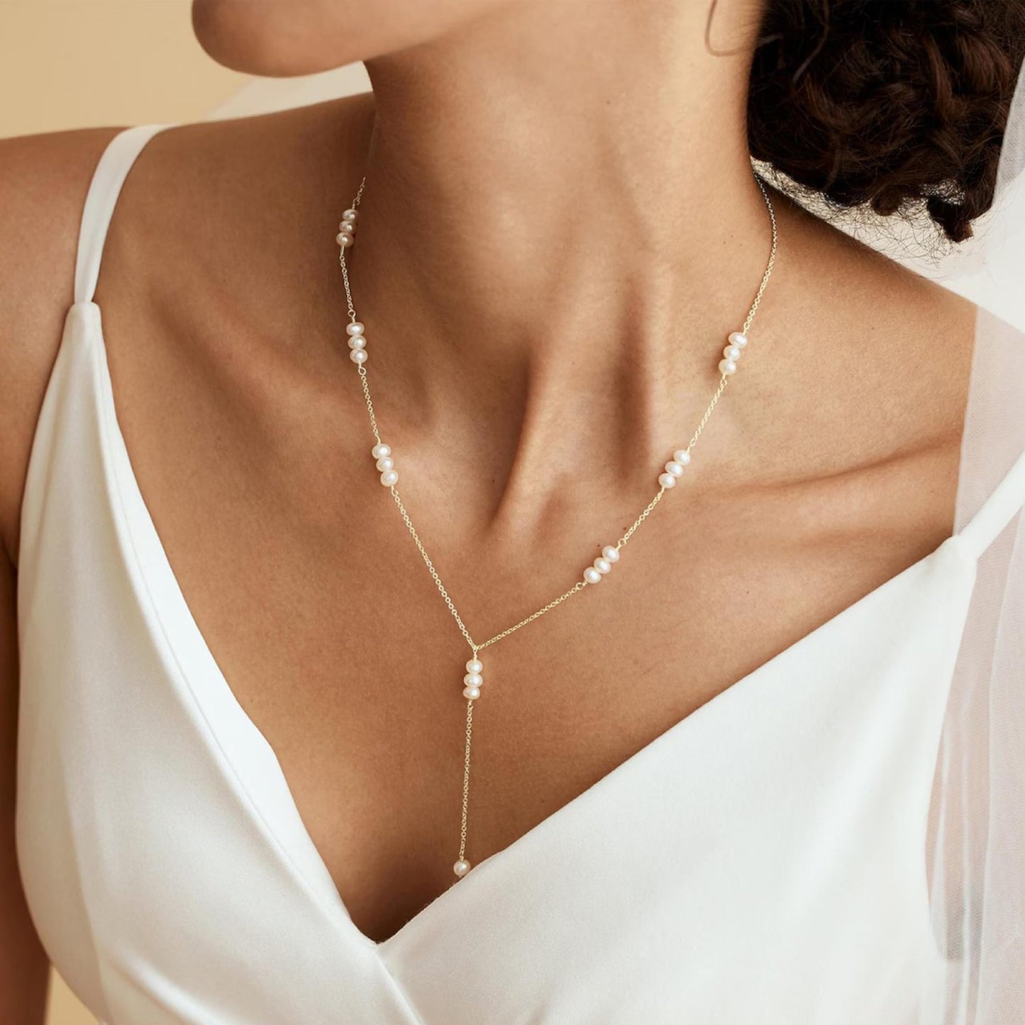 Caenyo Pearl Lariat Necklace for Women, 14K Gold Plated Dainty Y-Shaped Necklace with 3 Freshwater Cultured Pearls, Adjustable Long Drop Chain Jewelry Gift