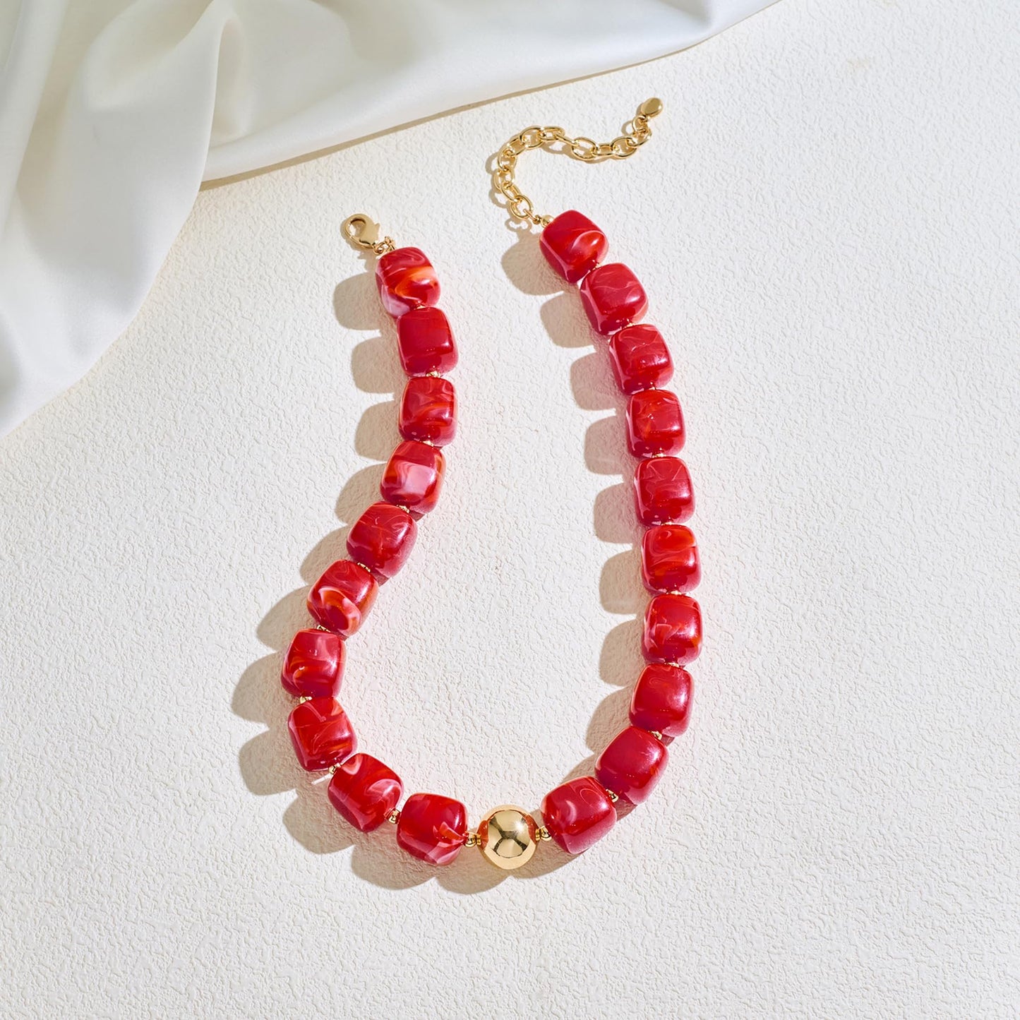 WOWORAMA Chunky Beaded Choker Necklace for Women Deep Red Large Square Resin Beads Necklace Trendy Statement Chunky Necklaces Holiday Party Jewelry