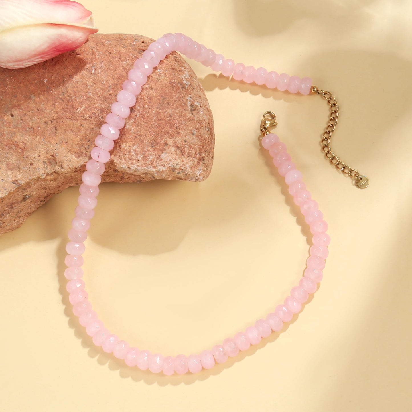 Badu Pink Gemstone Beaded Necklace for Women Natural Stone Bead Beach Choker Necklace Fashion Trendy Jewelry Gifts