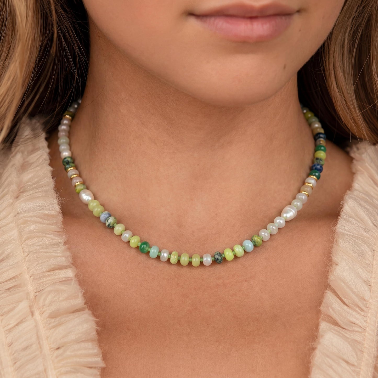 CONRAN KREMIX Colourful Stone Beaded Necklace for Women,Natural Gemstone Bead Choker Necklaces Boho Summer Beach Layering Necklace Jewelry Gift for Women