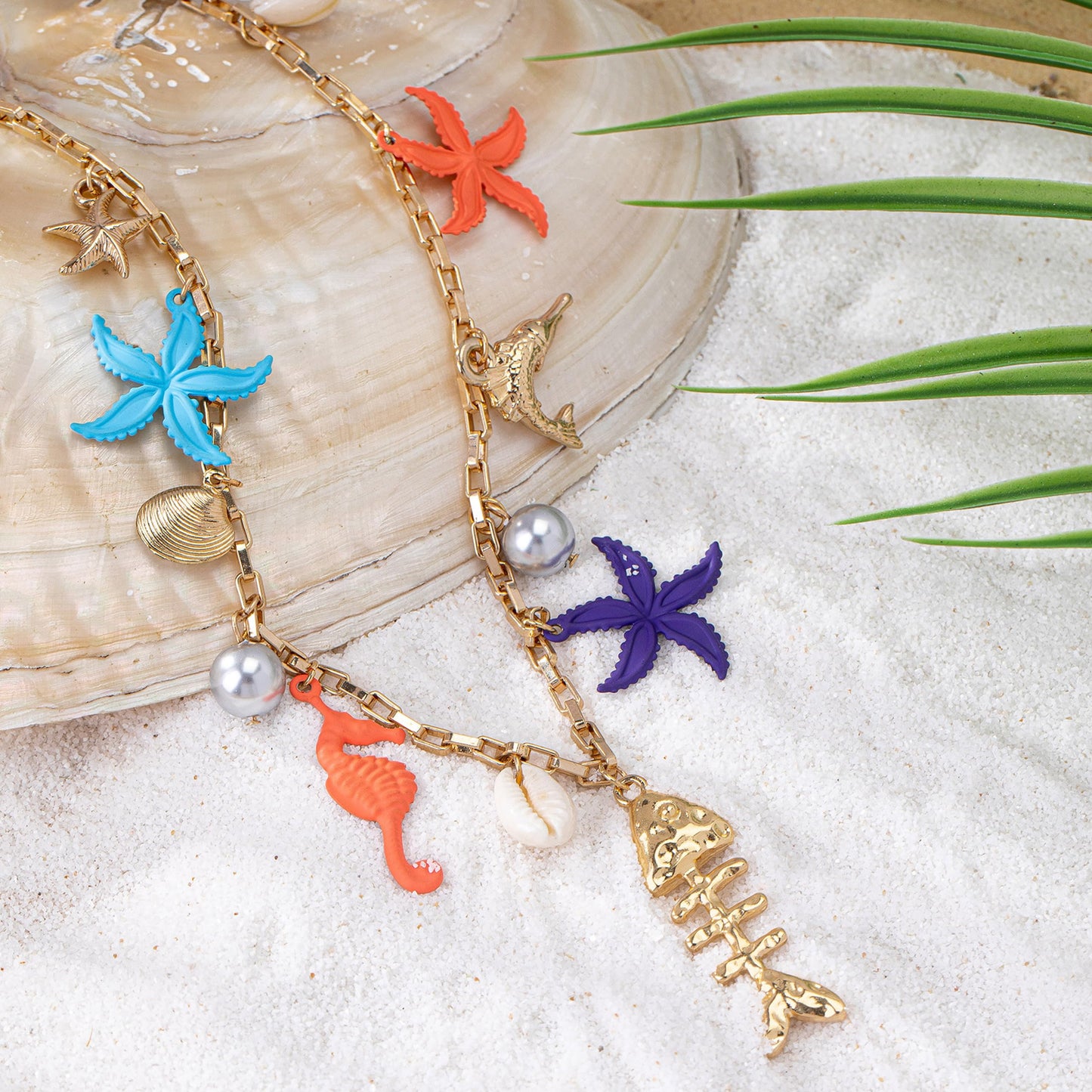 Gold Fish Charm Necklace for Women Shell Starfish Dolphin Seahorse Fishbone Pearl Seashell Pendant Necklace Fashion Trendy Chic Ocean Beach Summer Holiday Jewelry (Multicolour)