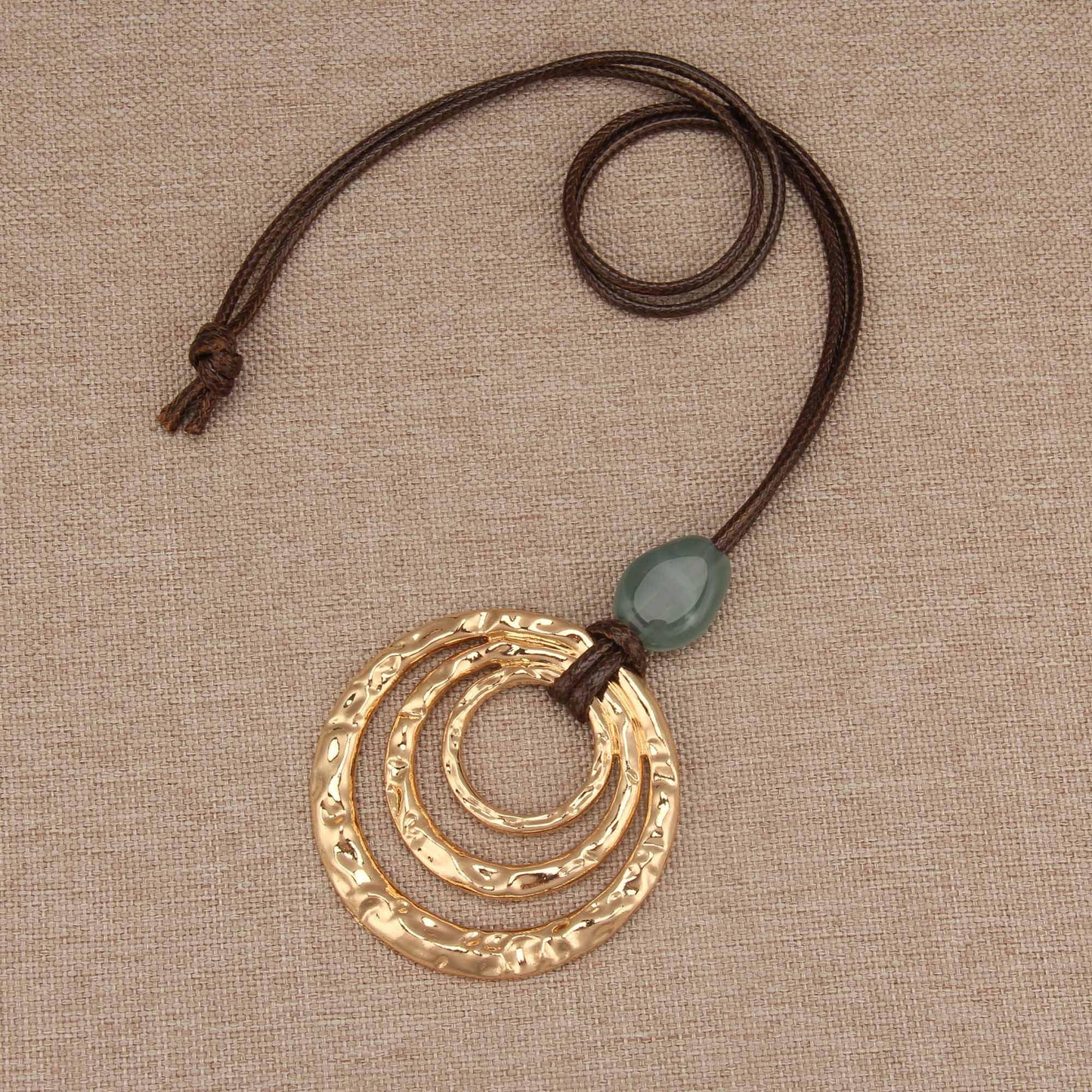 joymiao Chunky Pendant Necklace for Women Bohemian Vintage Statement Necklace Gold Boho Circle Necklaces trendy Handmade Hippie Jewelry