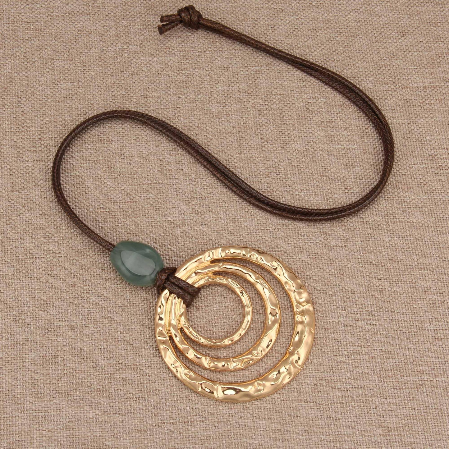 joymiao Chunky Pendant Necklace for Women Bohemian Vintage Statement Necklace Gold Boho Circle Necklaces trendy Handmade Hippie Jewelry