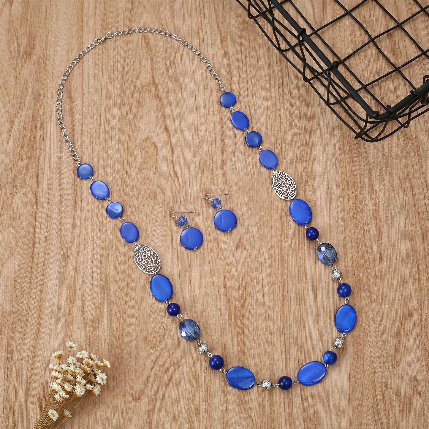 Aenu Beaded Long Necklace Set for Women Silver Gold Tone Sweater Chain Stone Crystal Beads Necklace Trendy Fashion Jewelry for Holiday Gifts (Blue)
