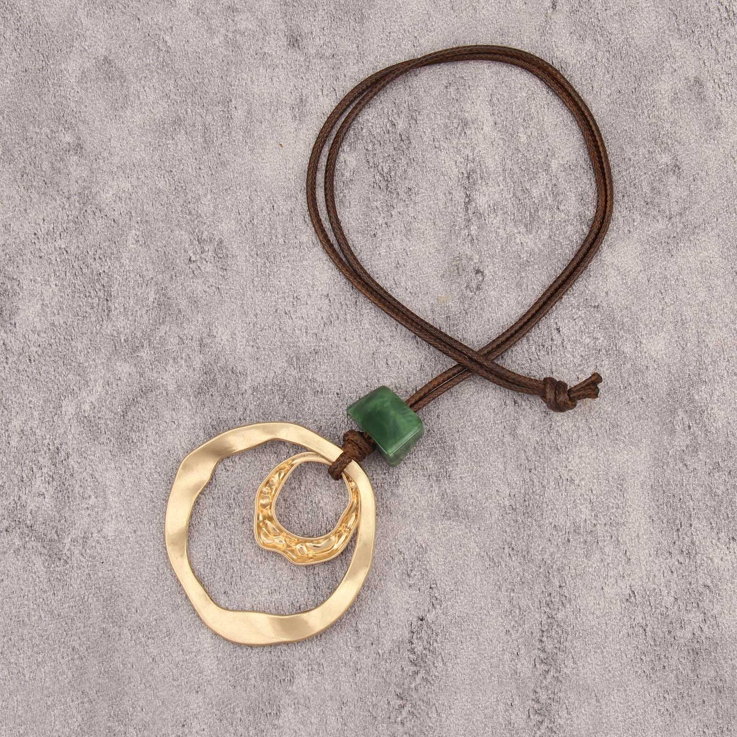 joymiao Bohemian Necklace Women Chunky Long Necklaces with Large Gold Pendant Vintage Boho Jewelry Hippie Choker Necklace for Women