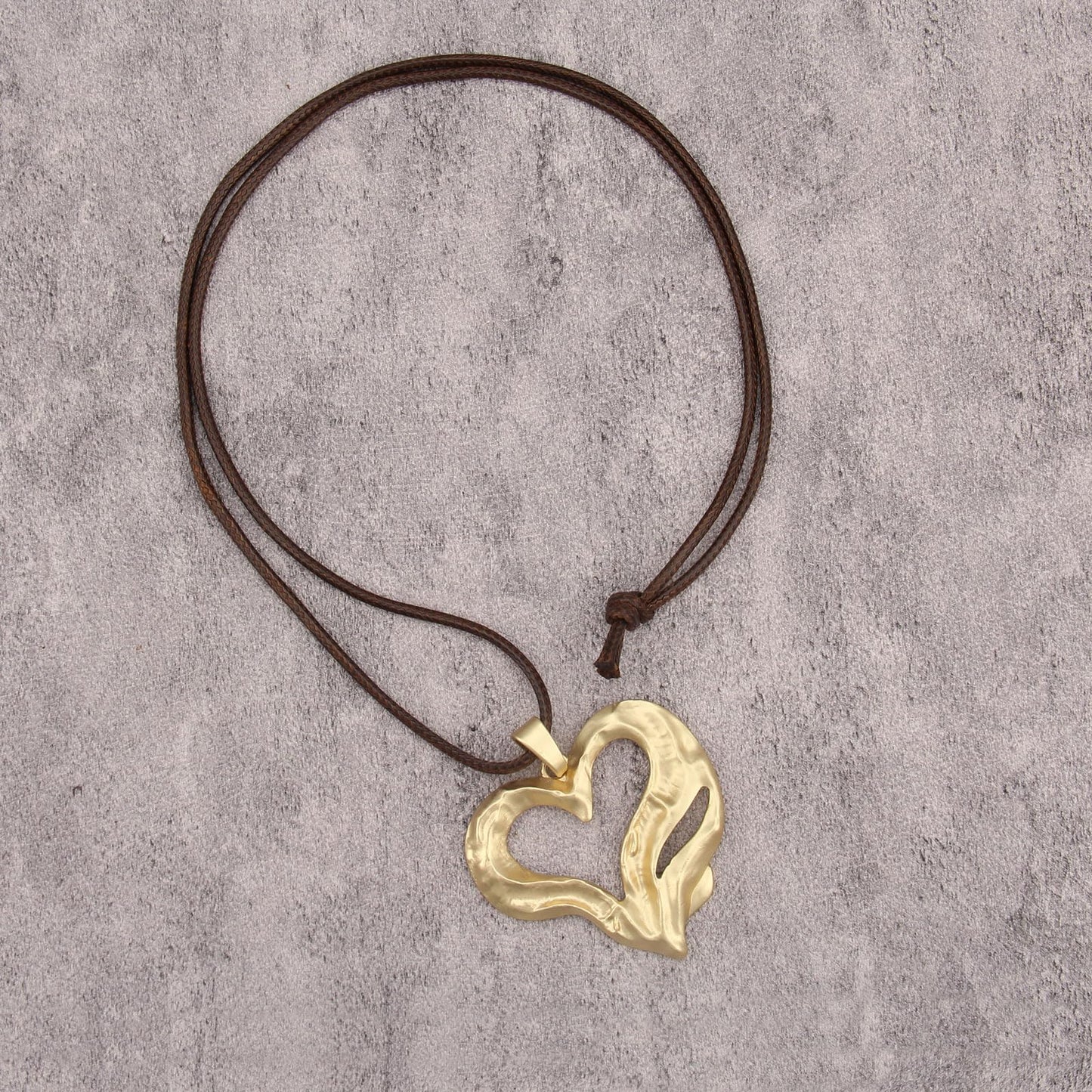 joymiao Bohemian Necklace for Women Long Boho Pendant Necklace with Large Gold Irregular Heart Vintage Hippie Statement Necklaces